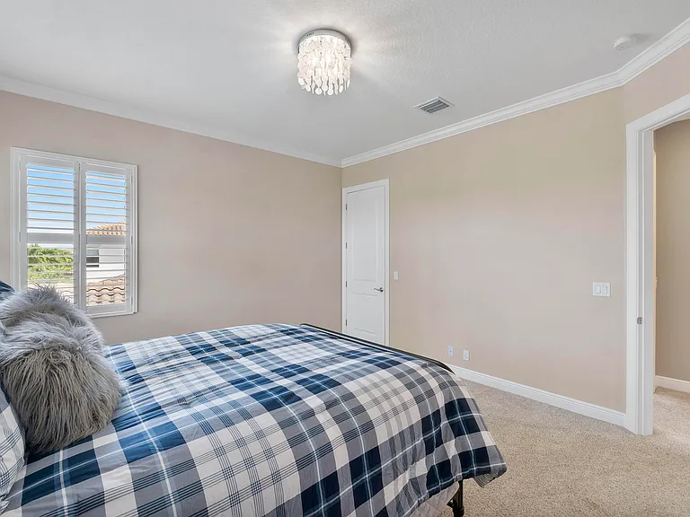 11525 NW 81st Pl — Photo 25