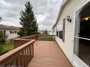 3763 Cross Crk, Dryden, MI 48428