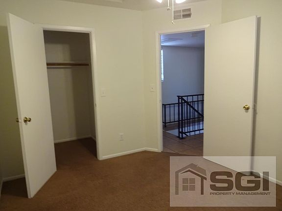 5th image of 1432 E Knoll Cir #101