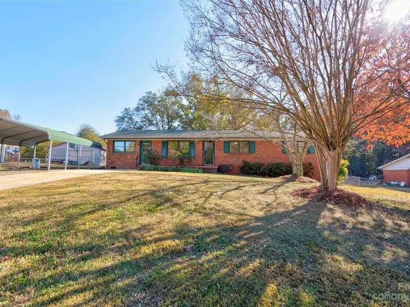 5106 Spring Ln, Earl, NC 28152