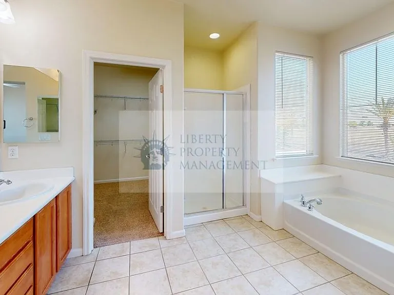 16998 Cobble Creek Way — Photo 16