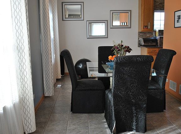 4th image of 308 Southwicke Dr