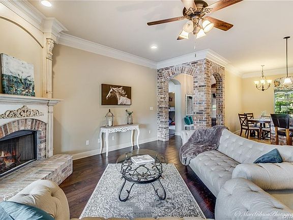 4th image of 209 Poydras Ave