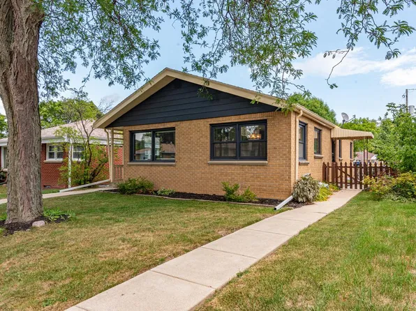 3828 North 98th STREET, Milwaukee, WI 53222