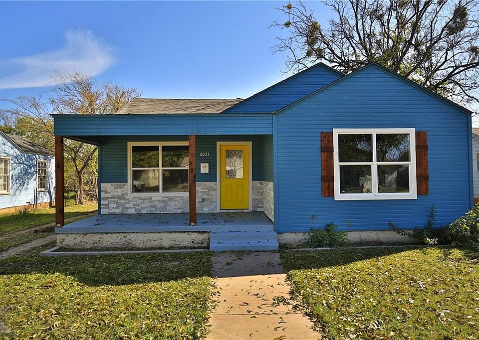 1st image of 2033 Poplar St