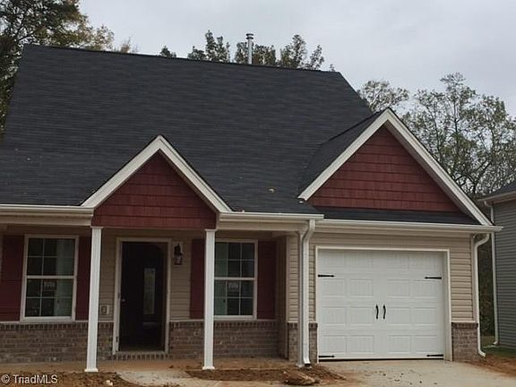 3rd image of 2038 Briar Run Dr