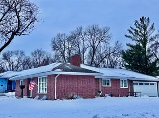 400 S Hill St, Marshall, MN 56258