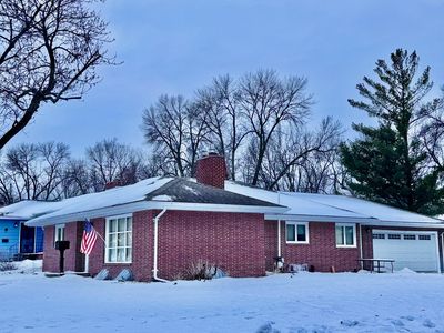 400 S Hill St, Marshall, MN, 56258