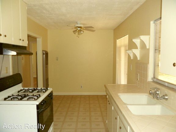 4th image of 210 Artemis Dr