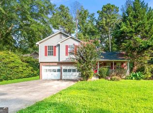 5222 Biffle Rd, Stone Mountain, GA 30088