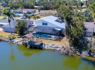 15671 Candle Dr, Fort Myers, FL 33908