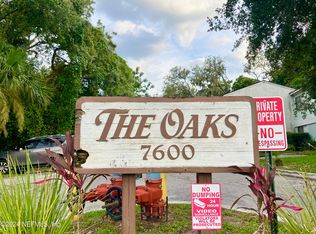 728 Oaks Field Rd, Jacksonville, FL 32211