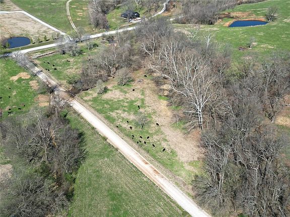 3rd image of NE Duke Hill Rd