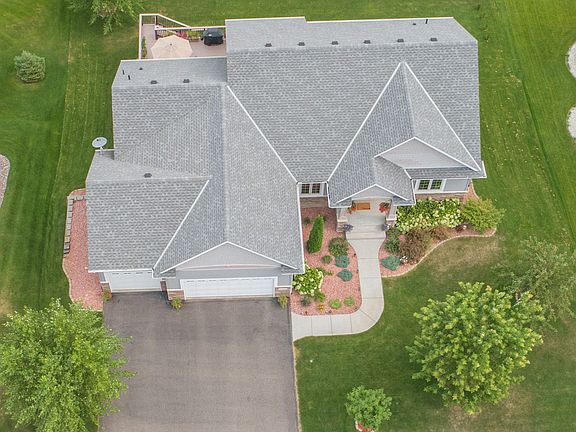 4th image of 21258 Foxtail Ln S
