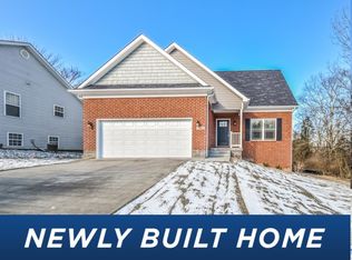 7104 Astin Ct, Louisville, KY 40219