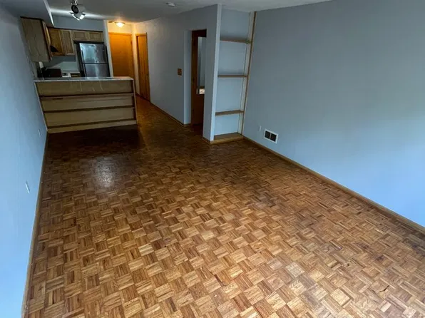 North Campus 2 bedroom 1 bath apartments