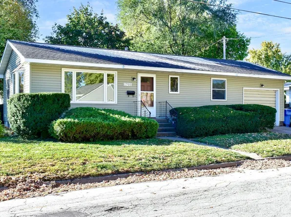 1705 Monroe St, Winona, MN 55987