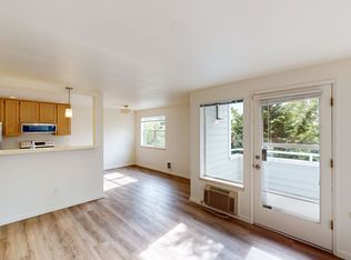 Rhoda Jane, Seattle, WA 98105