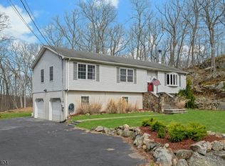 4 Andover Mohawk Rd, Byram Twp., NJ 07821