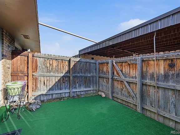 3rd image of 1753 Quail Street