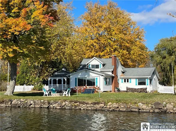 3731 Pleasant Ave, Jamestown, NY 14701