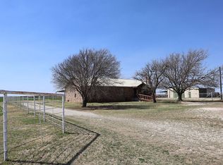 635 North Rd, Olney, TX 76374