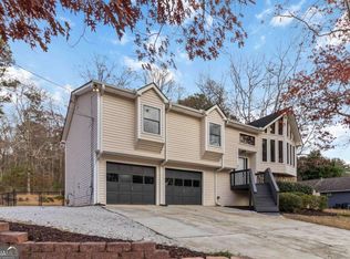 65 Hinton Ct, Dacula, GA 30019