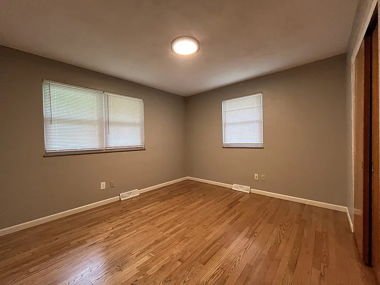 47 Carnation Dr — Photo 24