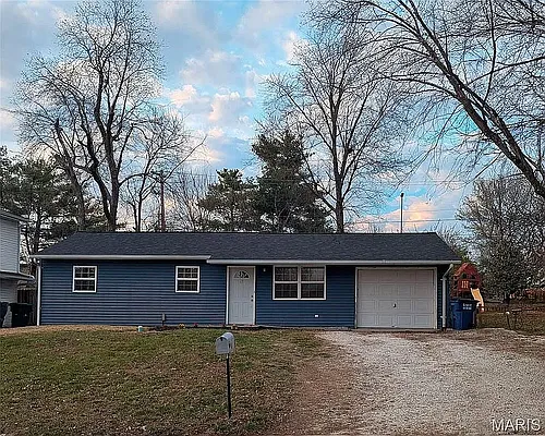 17 Warsen Ave Photo 1