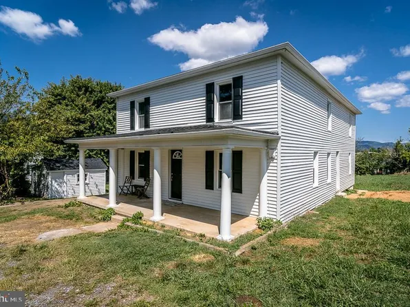 307 Williams Ave, Shenandoah, VA 22849