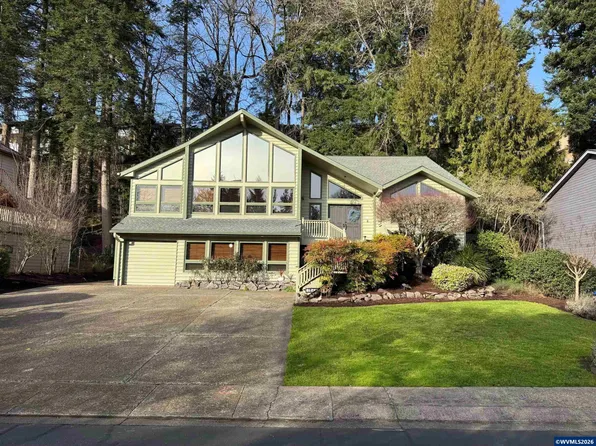 391 McNary Heights Dr N, Keizer, OR 97303