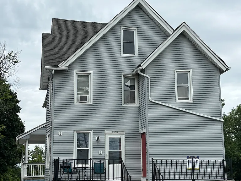 13712 Bennett Rd #DOWNSTAIRS — Photo 2
