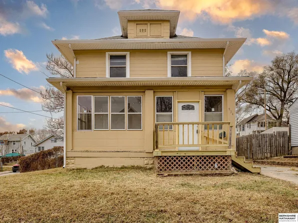 924 S 25th St, Omaha, NE 68105