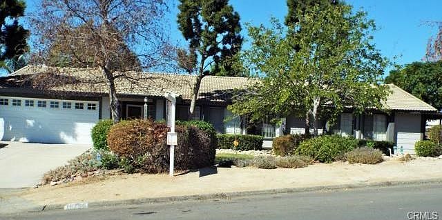 1st image of 18795 Ravenwood Dr
