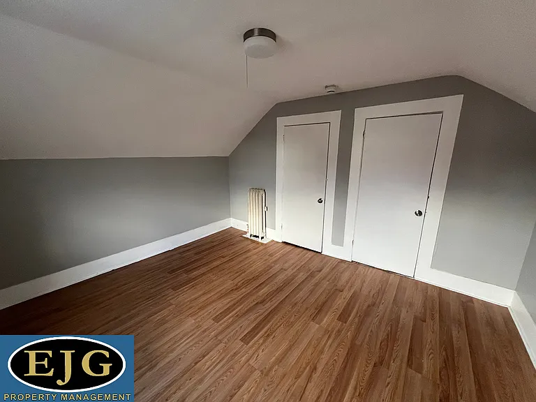 101 Pearl St #3 — Photo 17