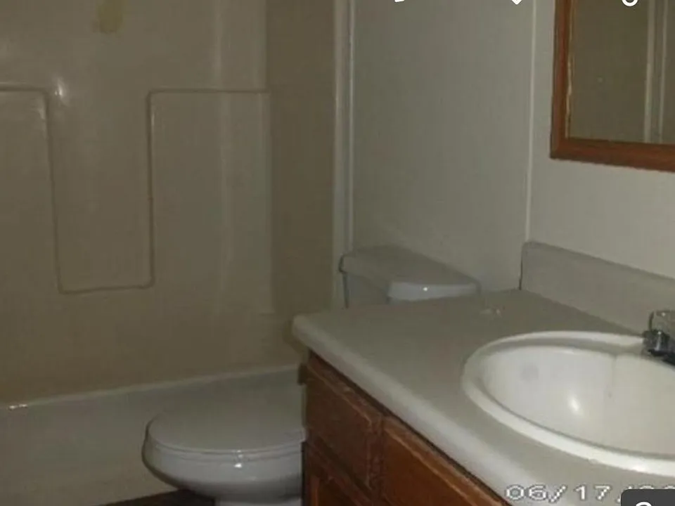 Bathroom #2