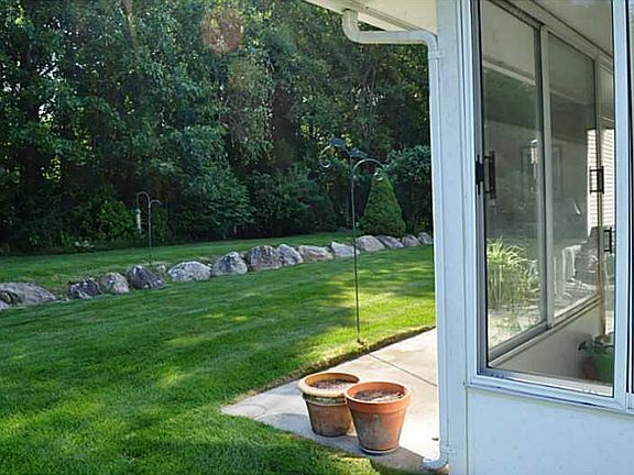 2nd image of 93 Orchard Meadows Dr #93