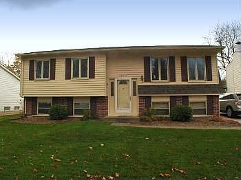 1st image of 44441 Albert Dr