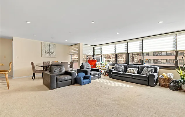 Sold by Realty Connect USA | media 25