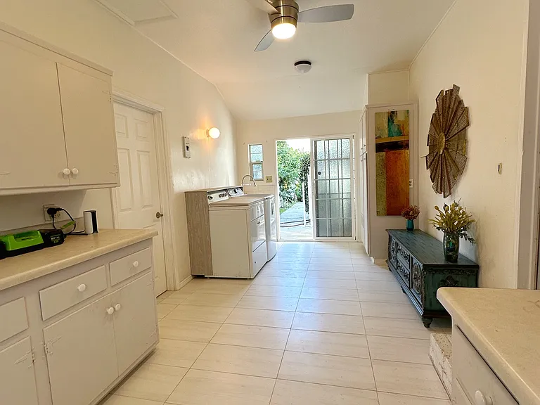 13218 McKinley Ave — Photo 7