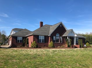 11123 White House Rd, Smithfield, VA 23430