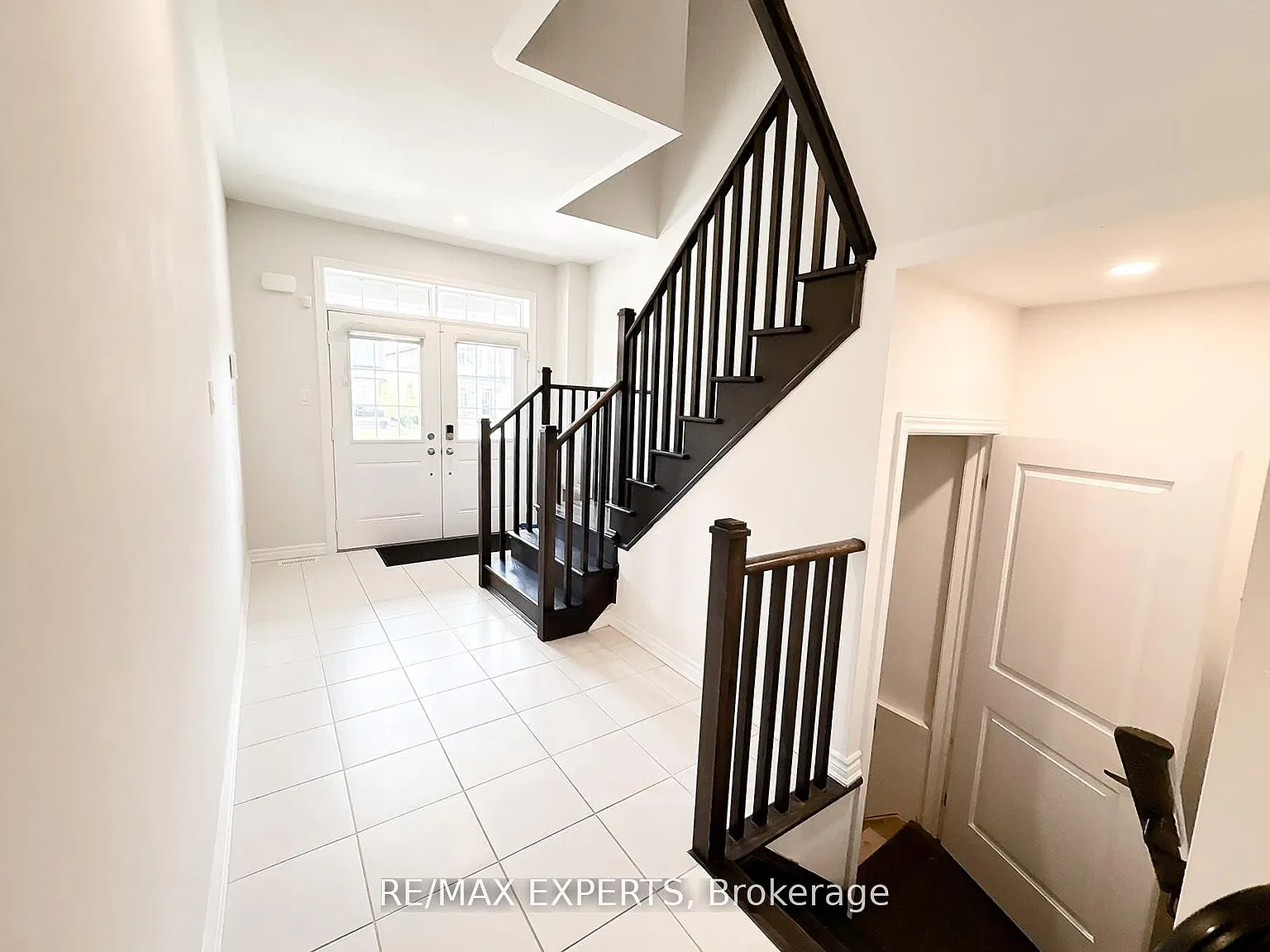 4 bed, $3,300 — Photo 4
