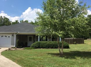 228 Heather Ln, Florence, AL 35633