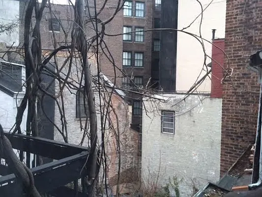 Rented by Compass | media 12