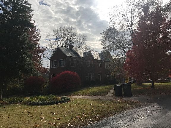 3rd image of 5 Bellerive Acres
