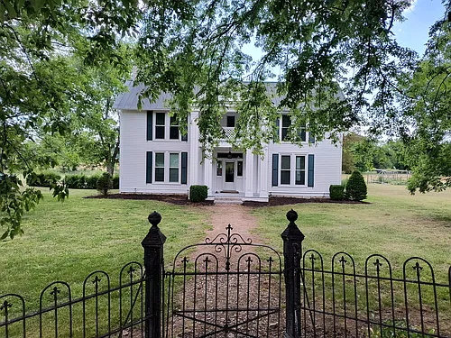 3460 Big Springs Rd Photo 1