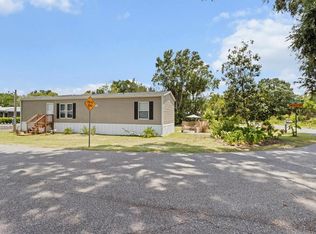 609 S Redbud Ter, Inverness, FL 34450