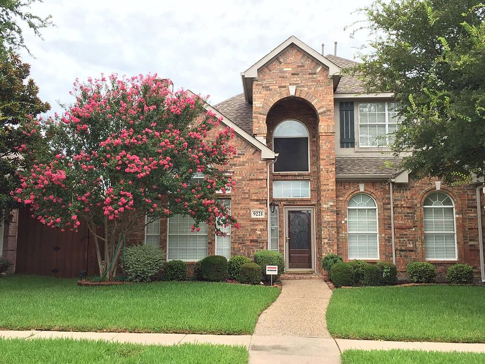 1st image of 9221 Blue Water Dr