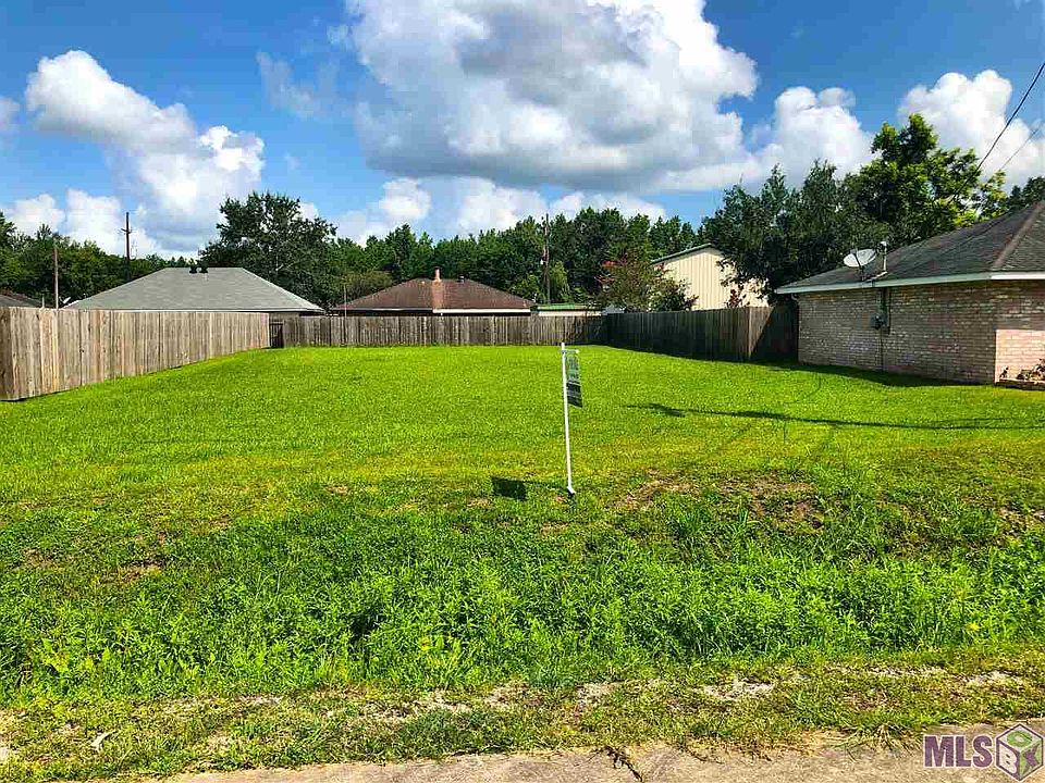 1st image of 508 Mike Dr Lot 5
