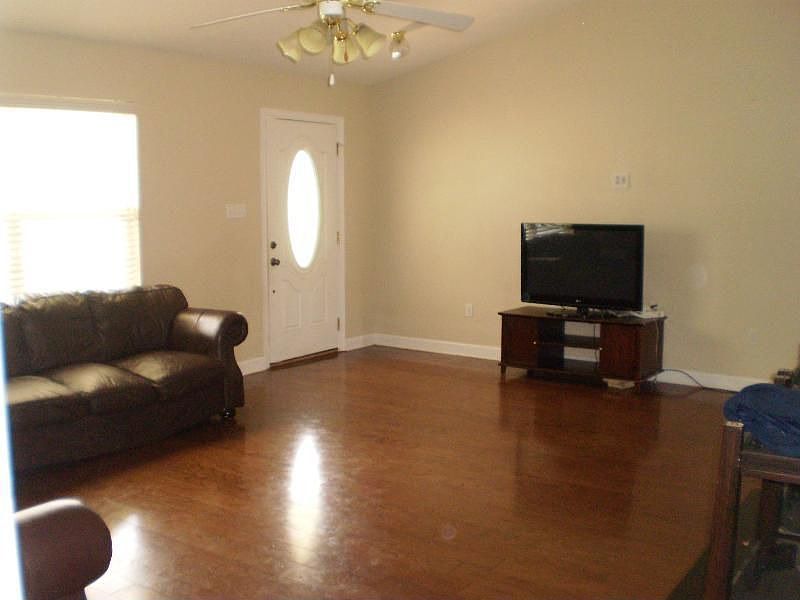2nd image of 2617 Honduras Dr
